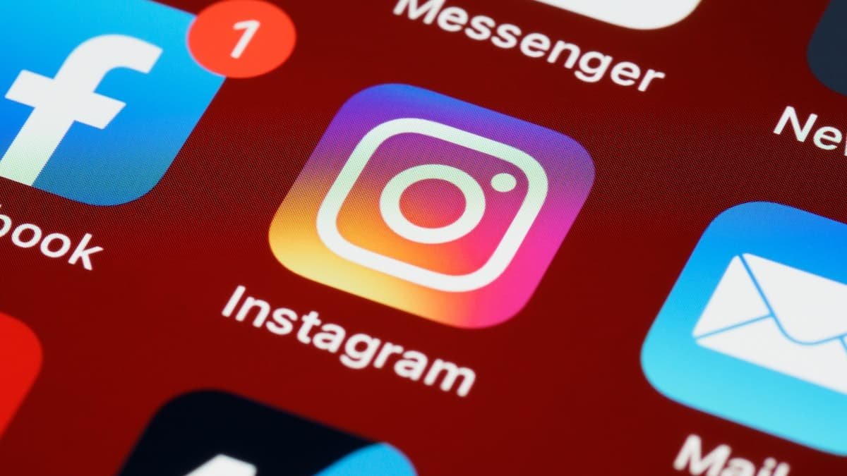 Como baixar story instagram?