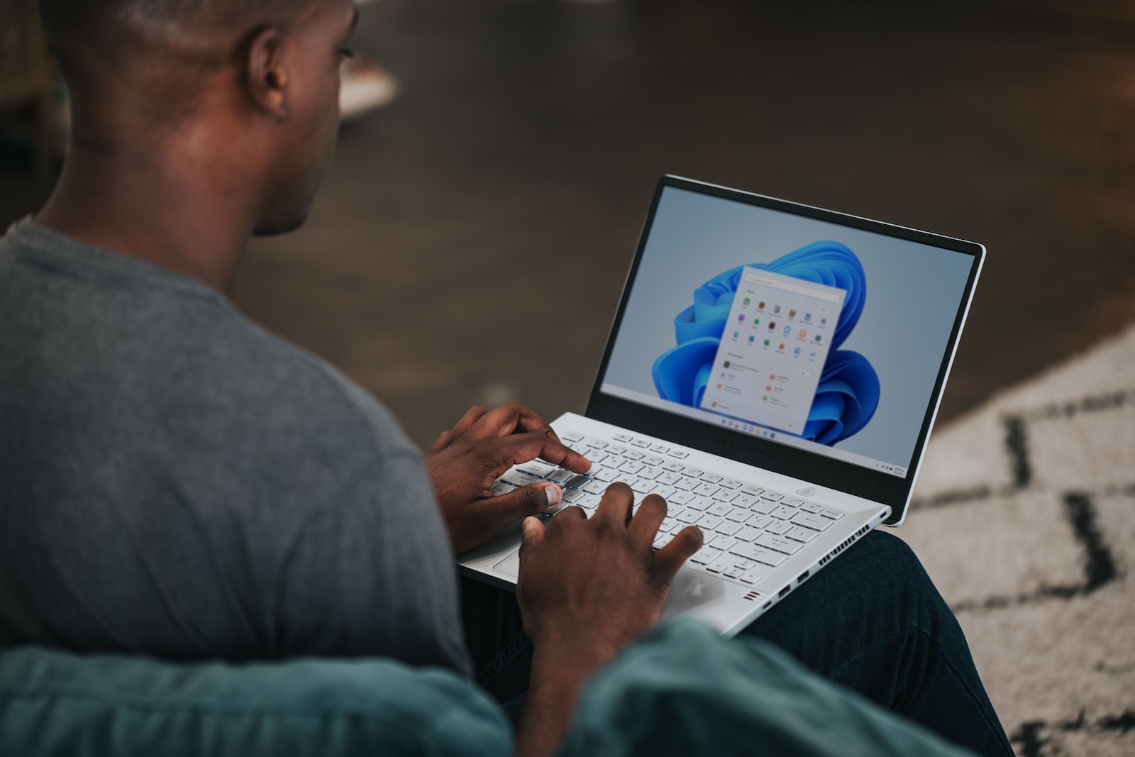 Microsoft e Intel colaboram em IA para PCs com Windows 11 1 Windows 11