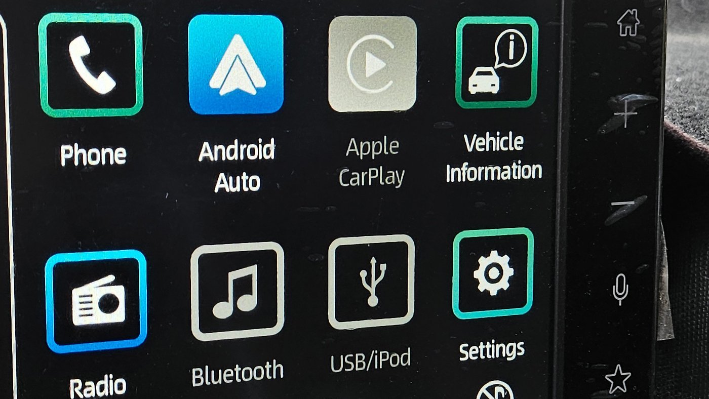 Android Auto exit button feature w1400h788