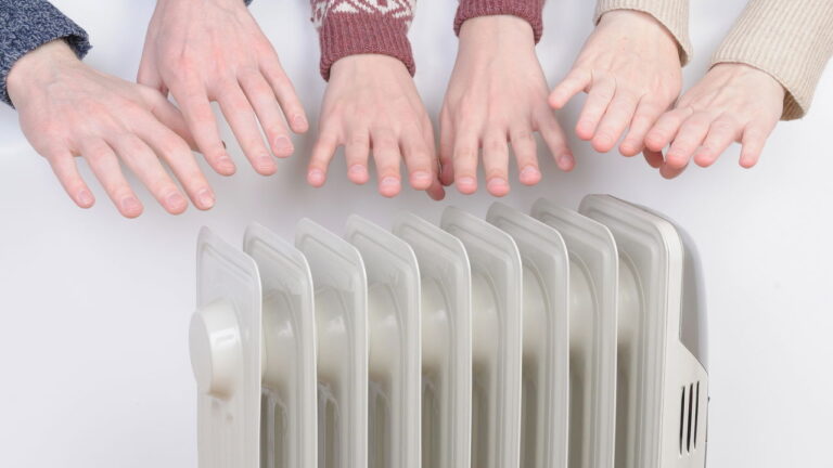 Aquecedor ligado e conta de luz baixa? Veja como isso é possível 4 Aquecedor 1745347869159