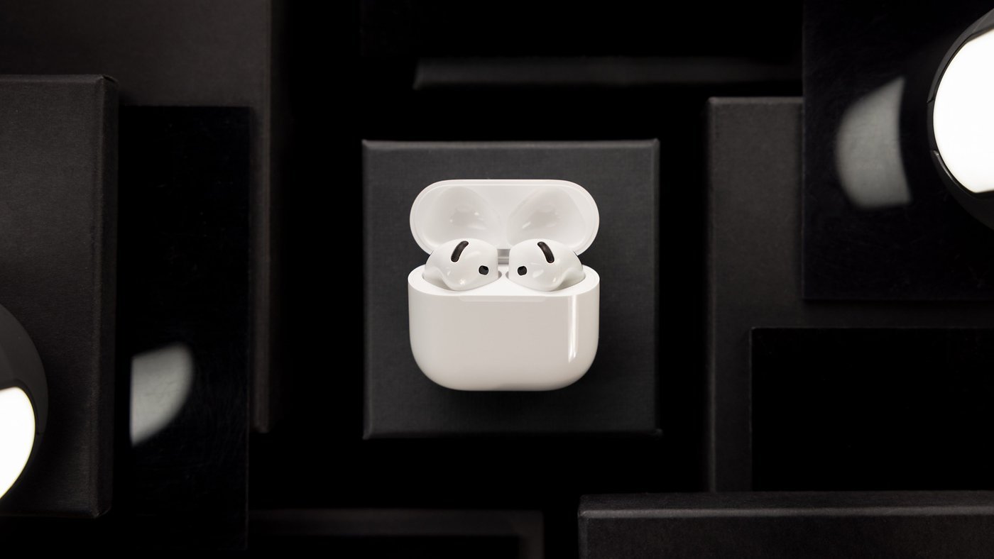 nextpit Apple AirPods 4 Case Open w1400h788