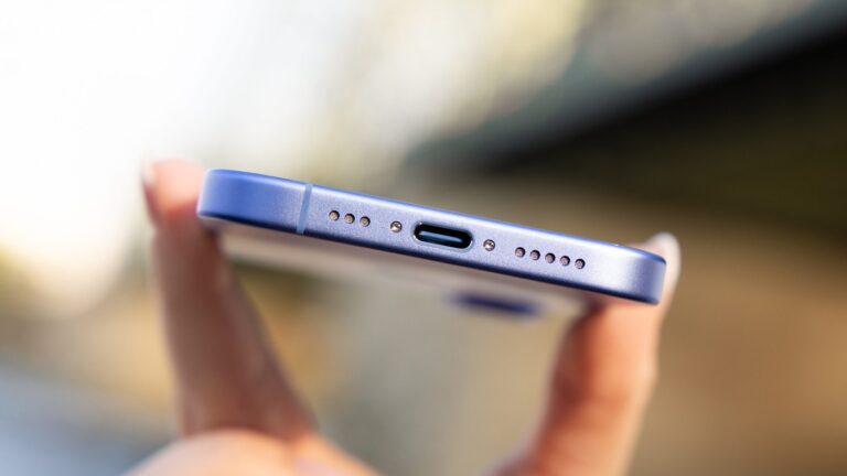 Vazamento do iDesk? iOS 19 Stage Manager para iPhones 31 nextpit iPhone 16 Hands On USB w1400h788