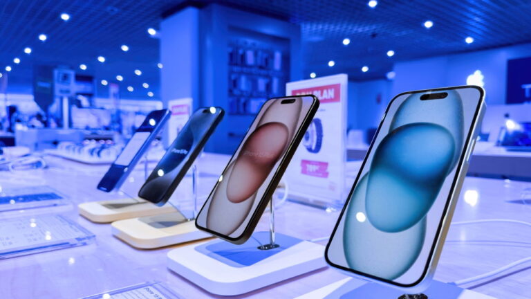 5 celulares baratos com pagamento por aproximação vira febre entre brasileiros 1 smartphones 1745352962255