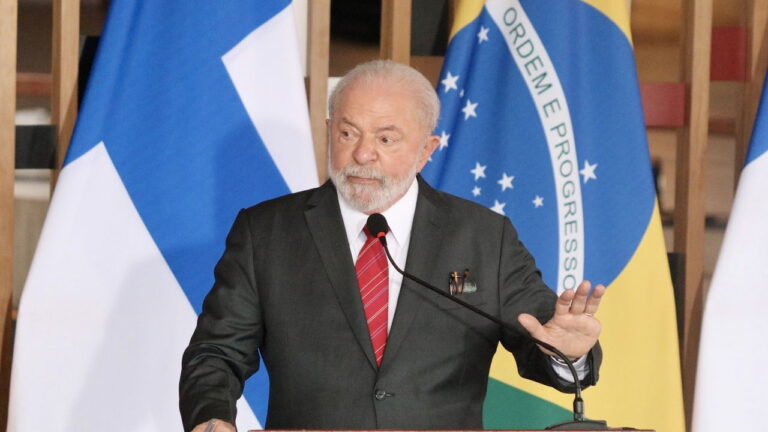 Governo divulga que serviços como Uber e 99 suspenderam viagens com motos 61 Presidente Brazil 1748365045366