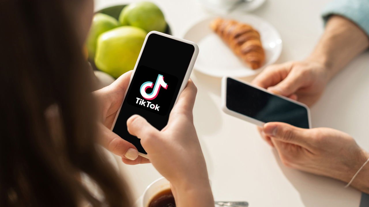 TikTok 1747403071839