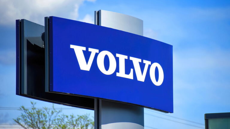 Volvo e Google se unem para revolucionar o mercado com os primeiros carros do mundo com IA integrada 49 Volvo 1748026114069