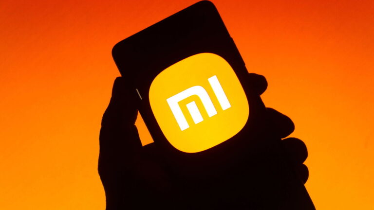 Xiaomi aposta em novo dobrável compacto para enfrentar o Z Flip 7 com inovação e desempenho 1 Xiaomi 1748454211567