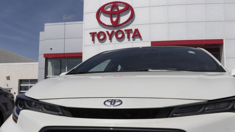 Toyota Corolla lidera mercado de automáticos usados no Brasil em 2025 71 Toyota Corolla 1748614779113