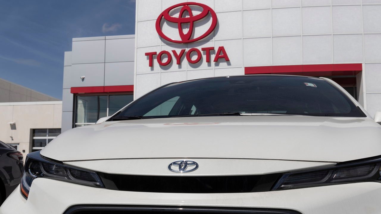 Toyota Corolla 1748614779113