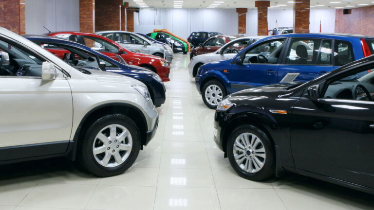 Confira os carros mais econômicos que viraram tendencia em 2025 5 carros 1750873771155