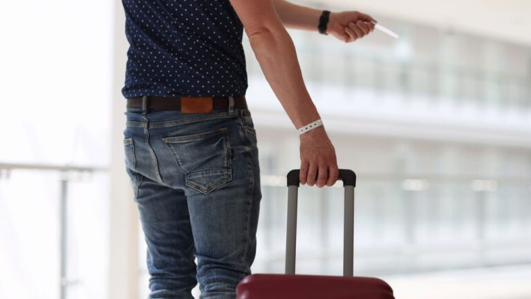 Adeus, bagagem tradicional! Esta mala virou febre nos aeroportos! 83 mala eletrica 1748366027049