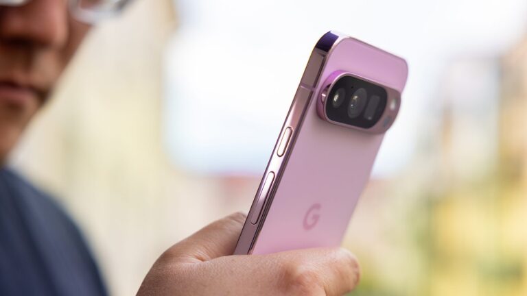 Recurso Secreto do Android Pode Ser o Novo Melhor Amigo de Seus Olhos 1 nextpit Google Pixel 9 Pro Side Test w1400h788