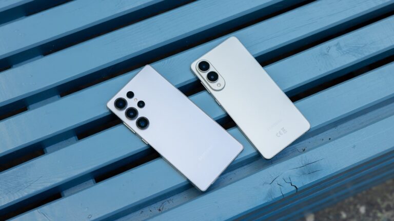 Smarts da Samsung Podem Durar 2x Mais que os iPhones 8 nextpit Samsung Galaxy S25 Edge S25 Ultra Back w1400h788