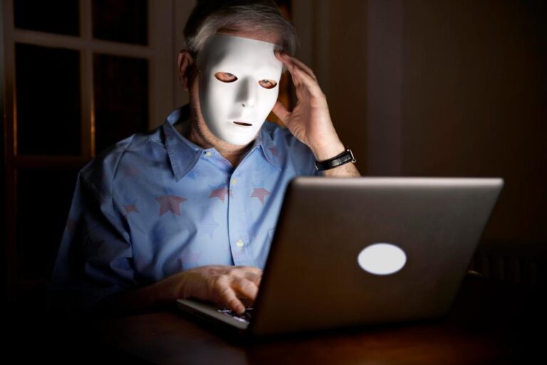 perseguição virtual ou presencial pode levar à prisão por até dois anos 18 stalking