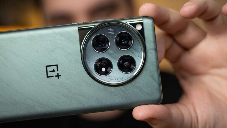 Há uma falha muito grave a afetar os smartphones da OnePlus 17 OnePlus Hasselblad 2