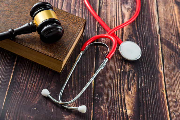 Mecanismos de inteligência artificial poderão apoiar decisões judiciais em saúde 9 decisao judicial scaled