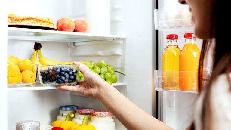 Você está guardando os alimentos no lugar errado da geladeira 25 geladeira 1758206320650