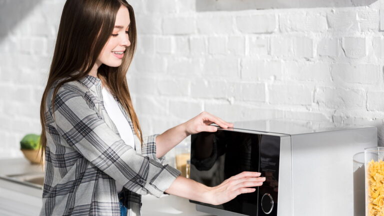Essa função do micro-ondas é poderosa, mas quase ninguém usa 10 micro ondas 1757421966672