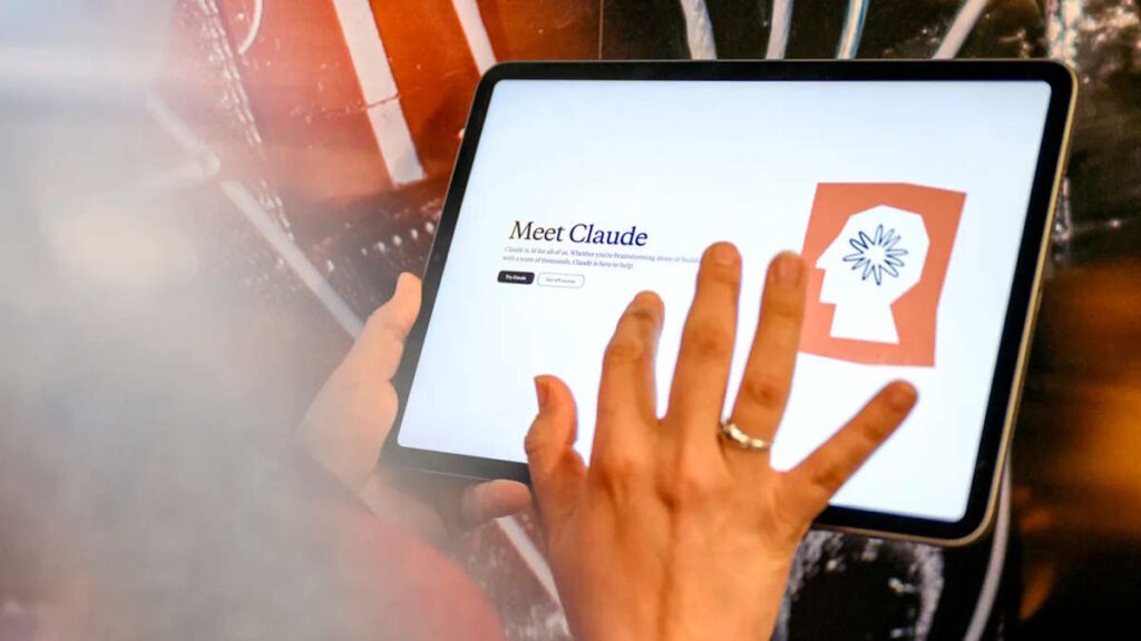 Resposta do Claude à publicidade no ChatGPT é oferecer mais 5 claude ia 1