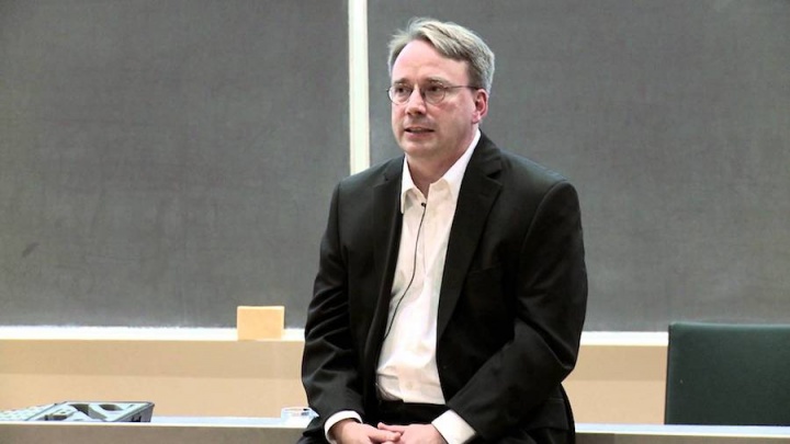 Linus Torvalds: quem não quer IA deverá criar o seu fork do Linux 2 Linus Torvalds Linux IA