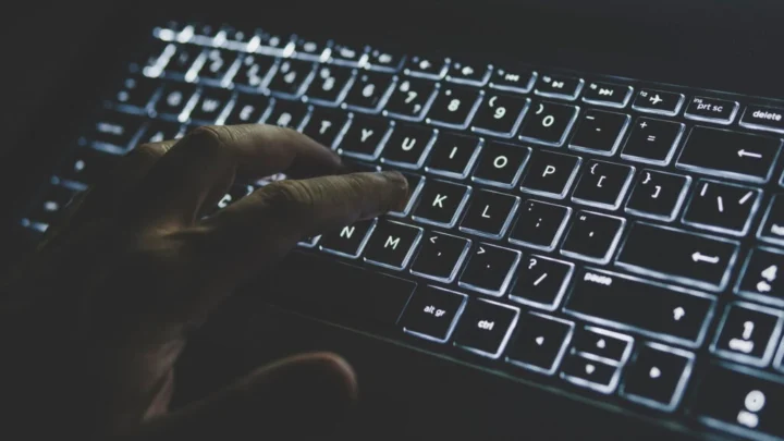 Jovem português criou um gémeo "mau" do ChatGPT e acabou nas mãos do FBI 4 1786099507 806 Jovem portugues criou um gemeo mau do ChatGPT e acabou