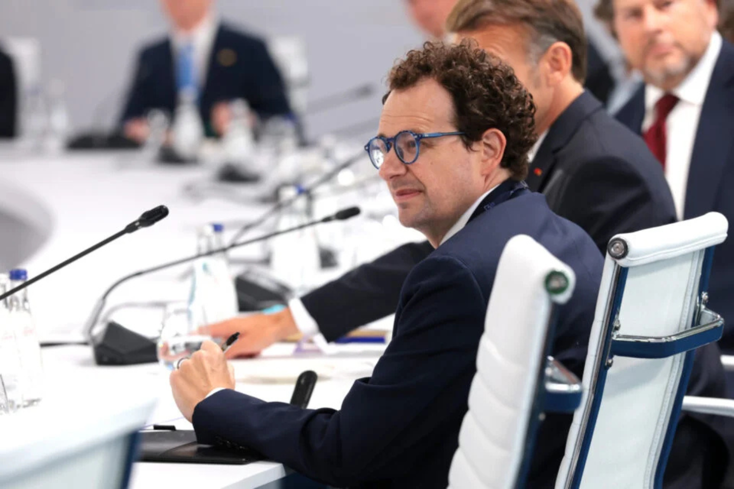 Claude já ajuda a criar a próxima geração de IA da Anthropic — e 30 mil agentes trabalham ao mesmo tempo 4 Ceo Da Anthropic Pede Que Desenvolvimento Da Ia Desacelere — Mas Não Exatamente Pare