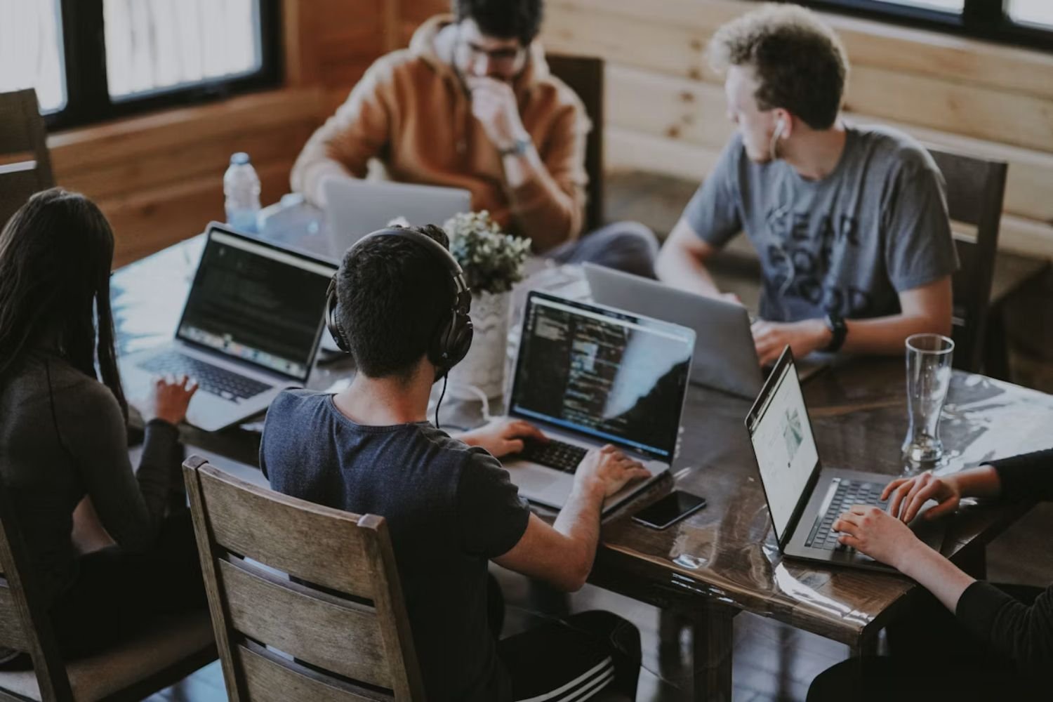 IA pode dificultar o primeiro emprego antes de provocar grandes ondas de demissões 3 A inteligência artificial está deixando de apenas responder e o próximo passo pode mudar completamente a forma como trabalhamos