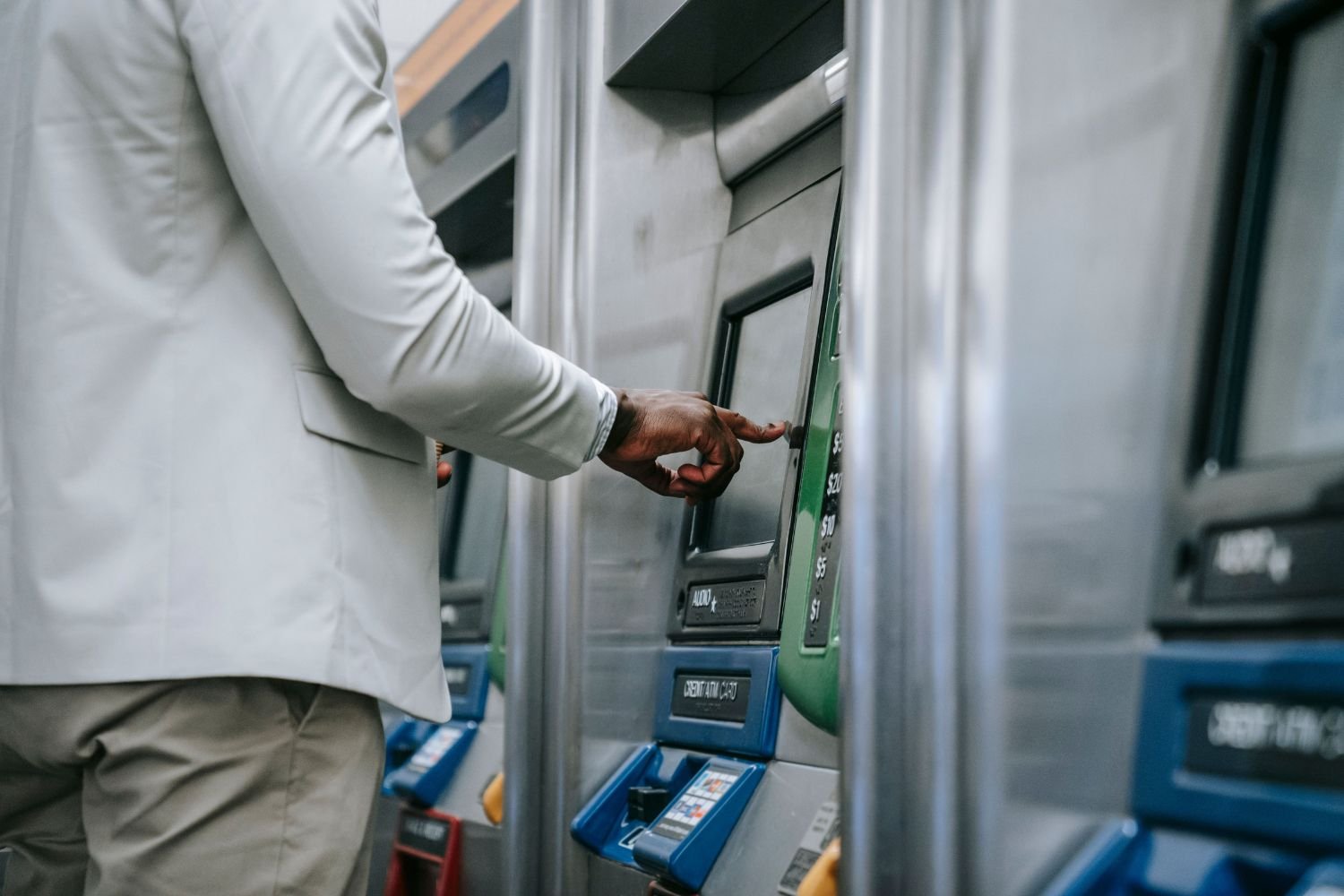 O dinheiro está mudando e uma disputa silenciosa pode definir quem controlará o futuro das moedas 5 O dinheiro está mudando e uma disputa silenciosa pode definir quem controlará o futuro das moedas