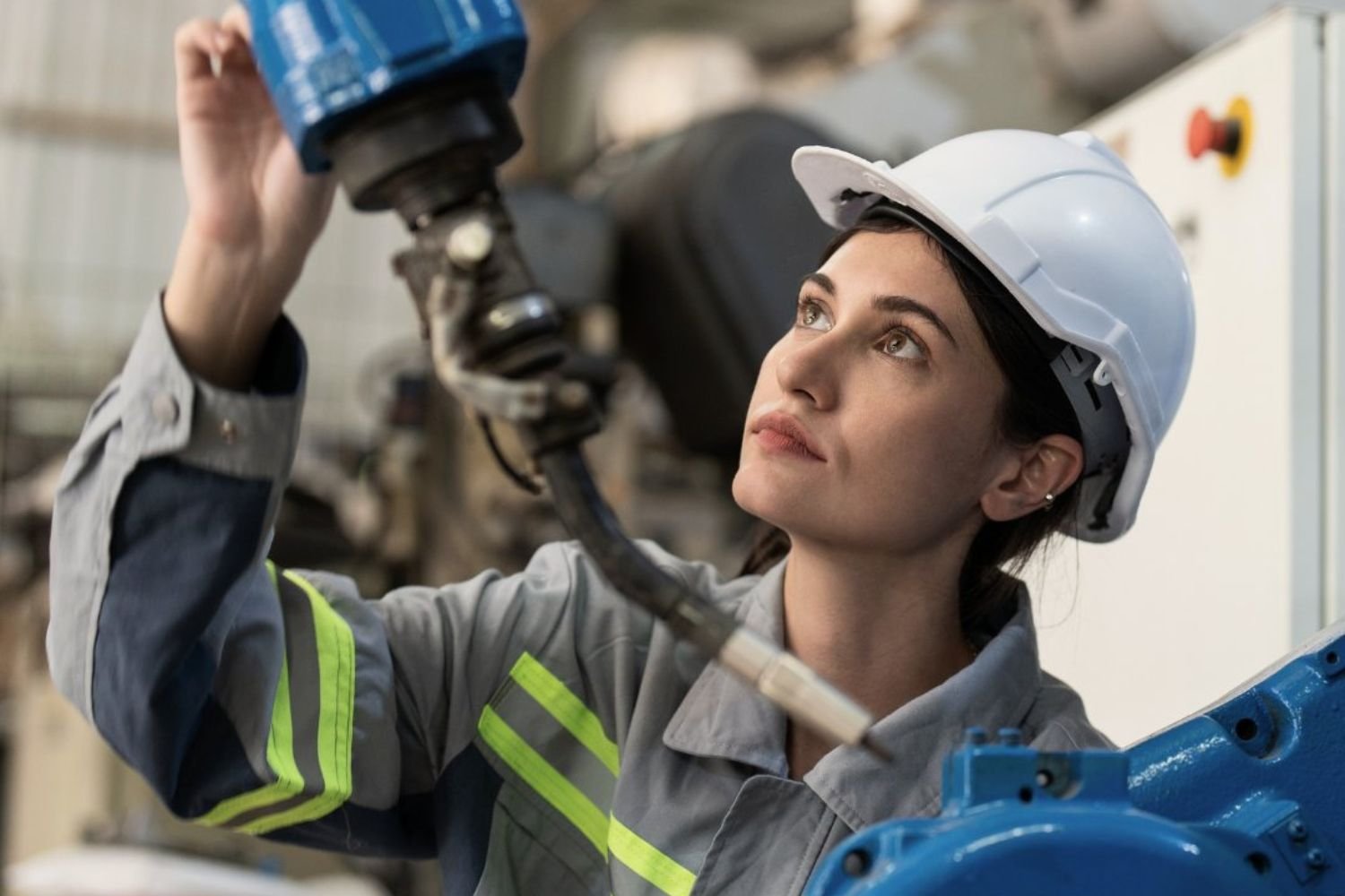 Bill Gates prevê robôs construindo casas e fazendo cirurgias — e alerta para uma transição turbulenta 6 A inteligência artificial já chegou ao trabalho — mas uma diferença entre homens e mulheres começa a preocupar especialistas