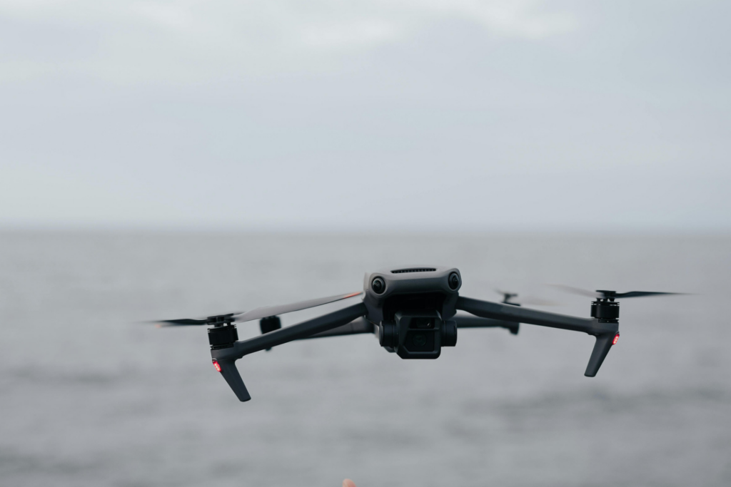Marinha dos EUA testa drone que pousa sozinho em navios em movimento, mesmo sem sinal de GPS 2 1793203552 419 Marinha dos EUA testa drone que pousa sozinho em navios