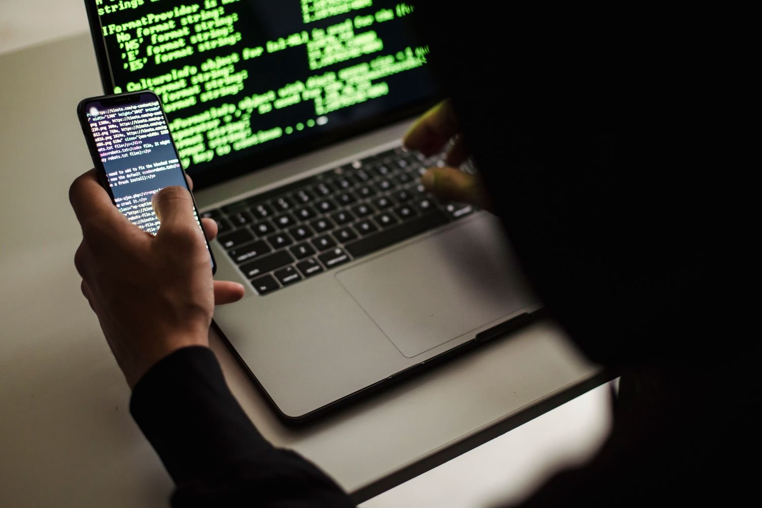 82% dos ataques que exploram falhas na América Latina usam vulnerabilidades antigas do Microsoft Office 3 Hackers podem ganhar uma vantagem poderosa com a IA — e empresas têm pouco tempo para reagir