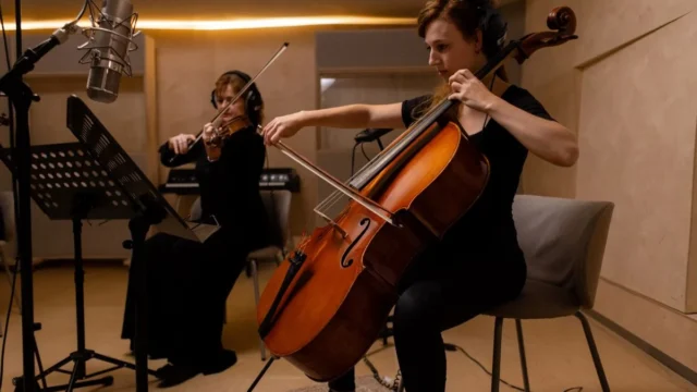 Financial Symphony: Sage cria música com dados financeiros